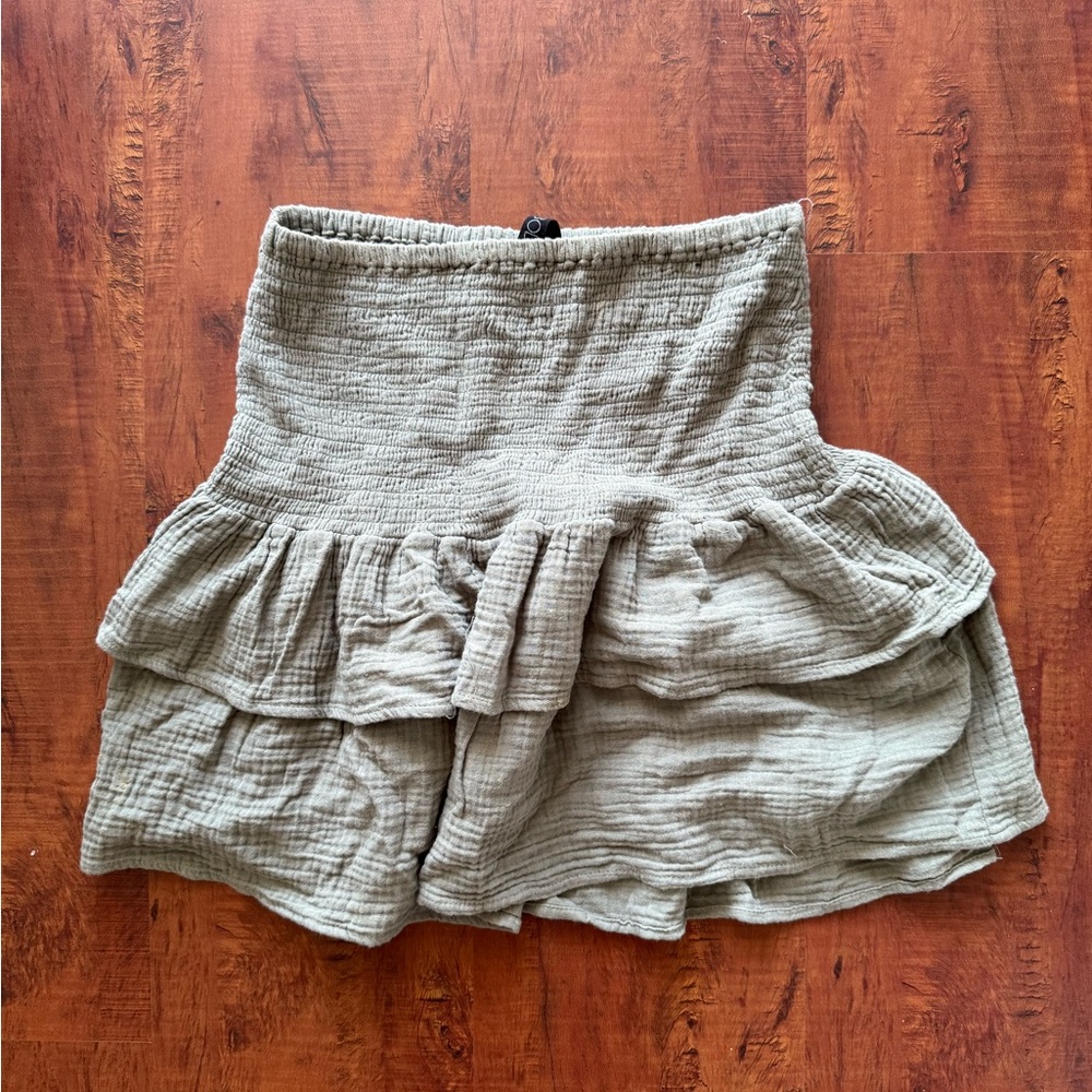 Olive Ruffled mini Skirt